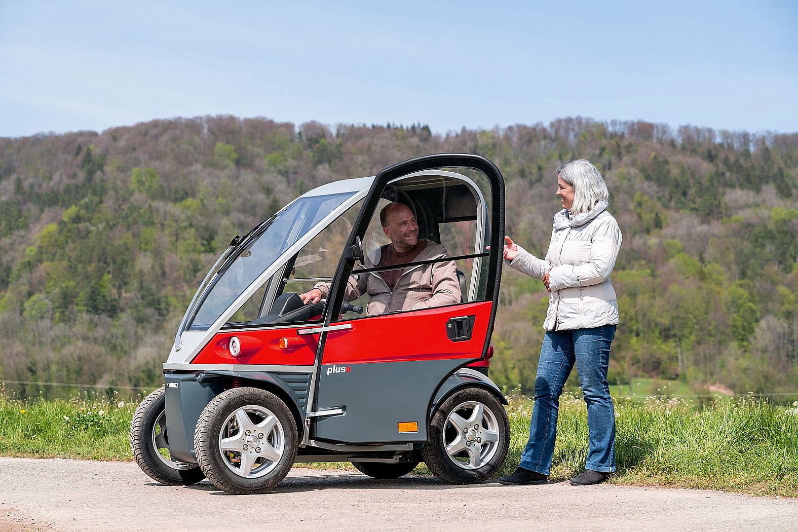 Elektromobil Kyburz Plus 2 Seniorenmobil E-mobil Lauenburg